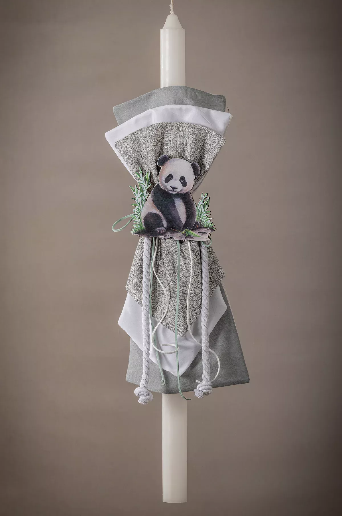 Minimal Boho Λαμπάδα Βάπτισης Panda με Sage & Grey Λεπτομέρειες | Custom Made - 1739